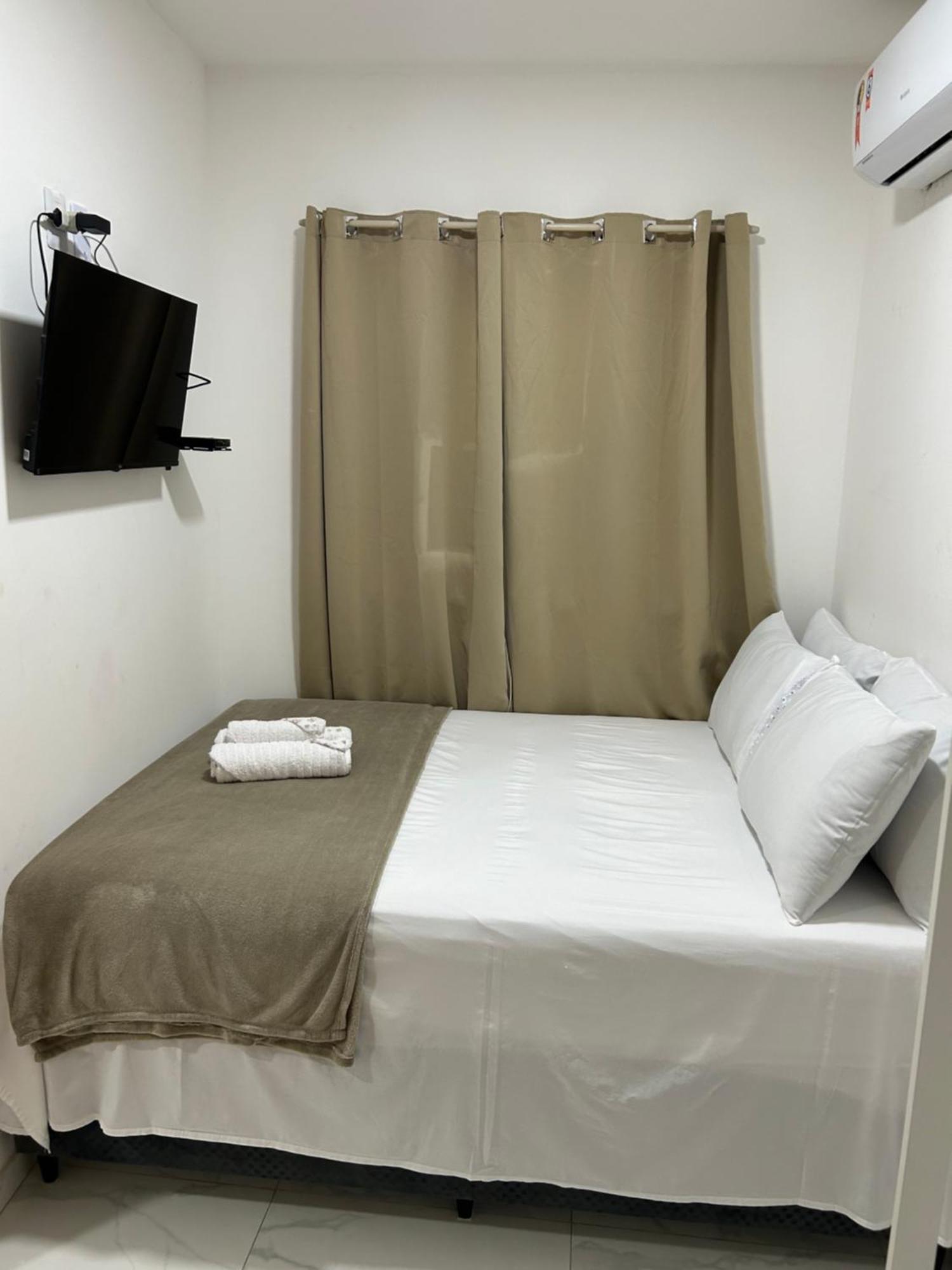 Residencial Angelina Apartment *